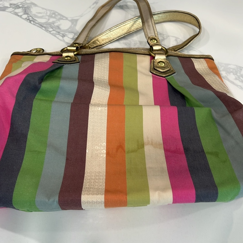 COACH poppy Tote Set. - Picture 4 of 16